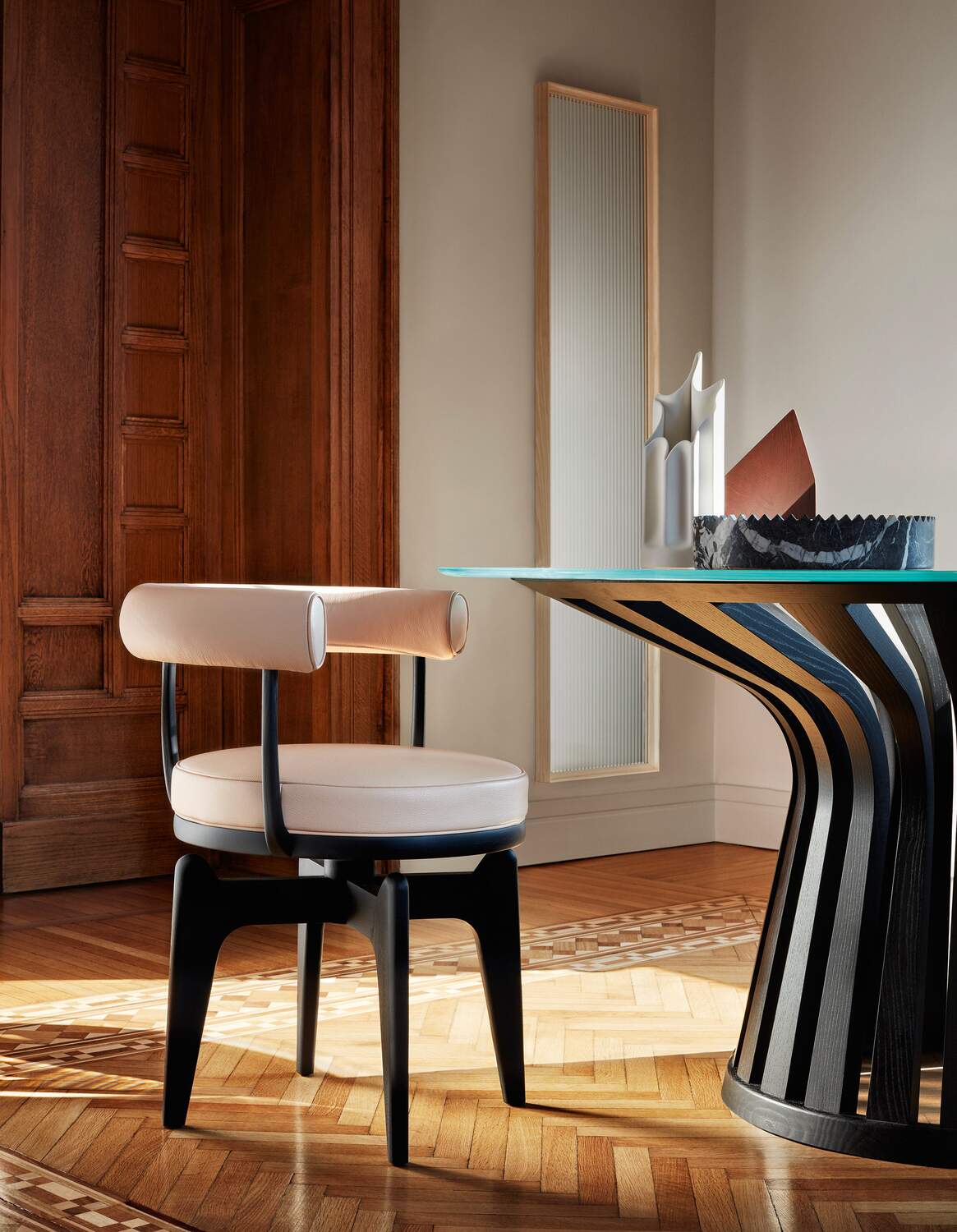 MEXIQUE メキシク テーブルcassina カッシーナ ペリアン Mexique Table by Charlotte Perriand | Cassina