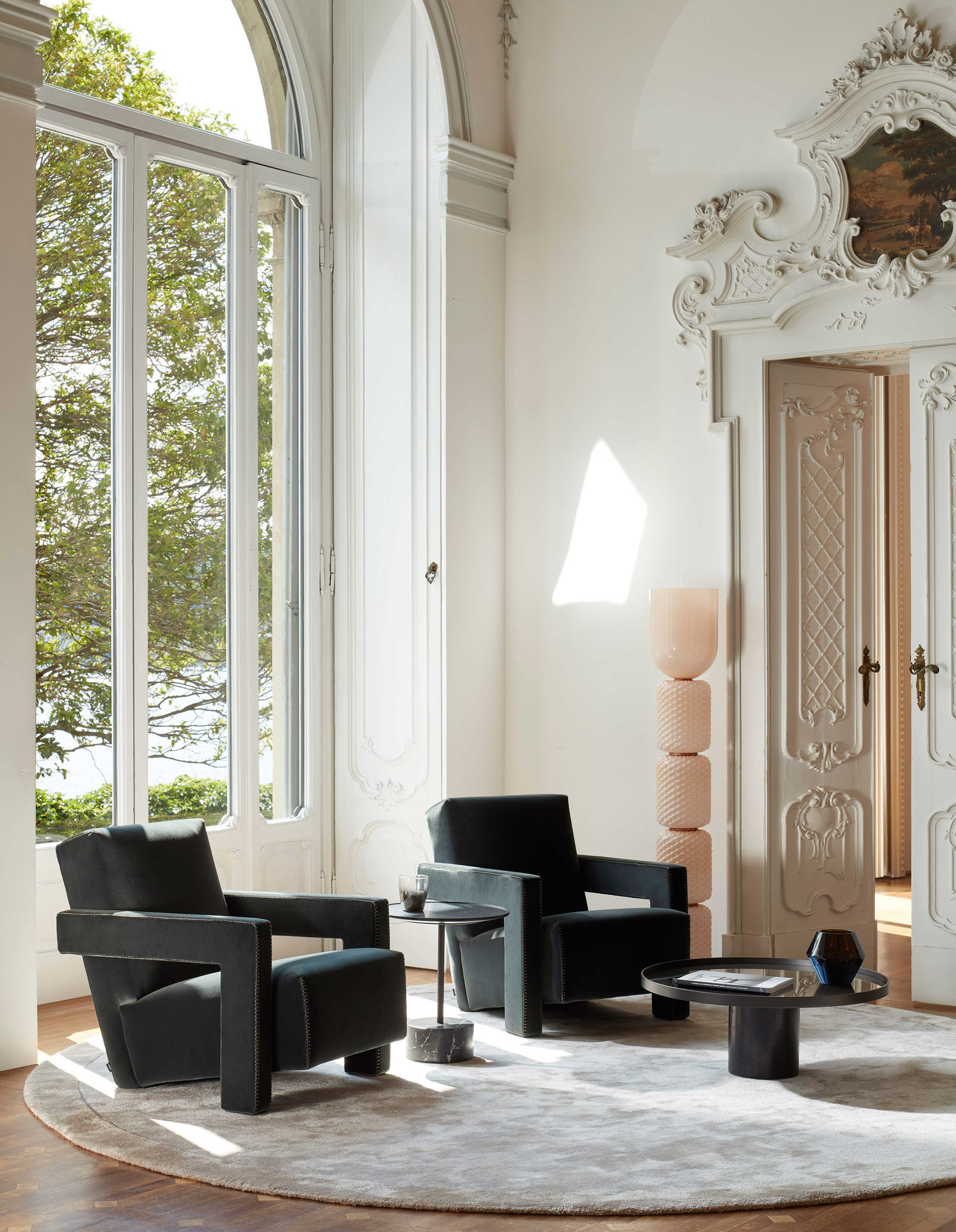 Zig Zag Chair by Gerrit Thomas Rietveld | Cassina Zig Zag Chair by Gerrit Thomas Rietveld | Cassina