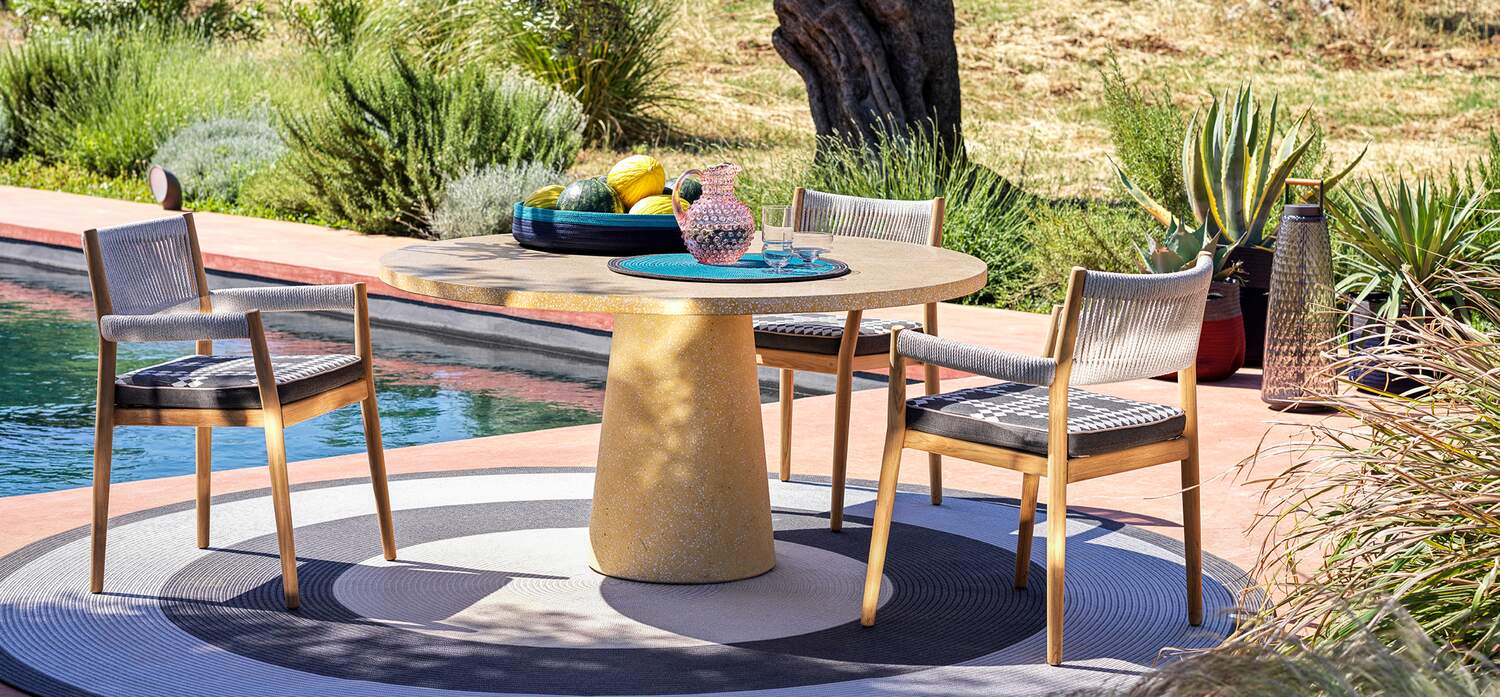 The Cassina Perspective Goes Outdoor 2023