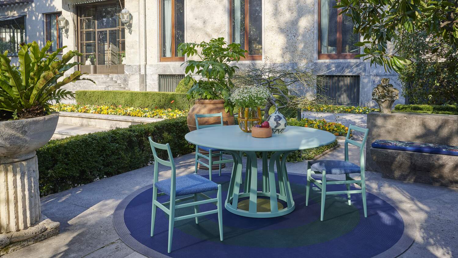 The Cassina Perspective Goes Outdoor 2023