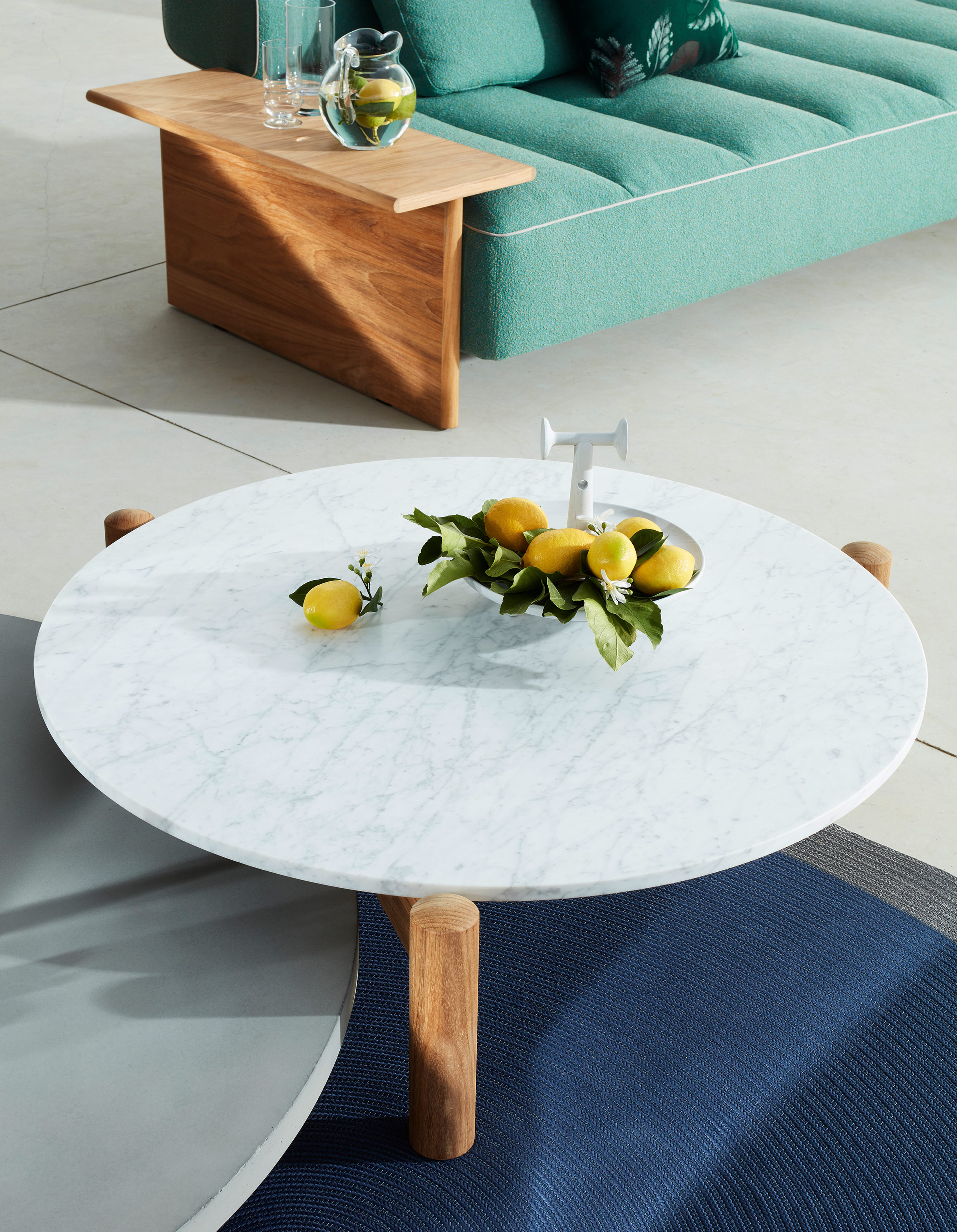 Esosoft Coffee Table Outdoor| Antonio Citterio | Cassina Esosoft Coffee Table Outdoor| Antonio Citterio | Cassina