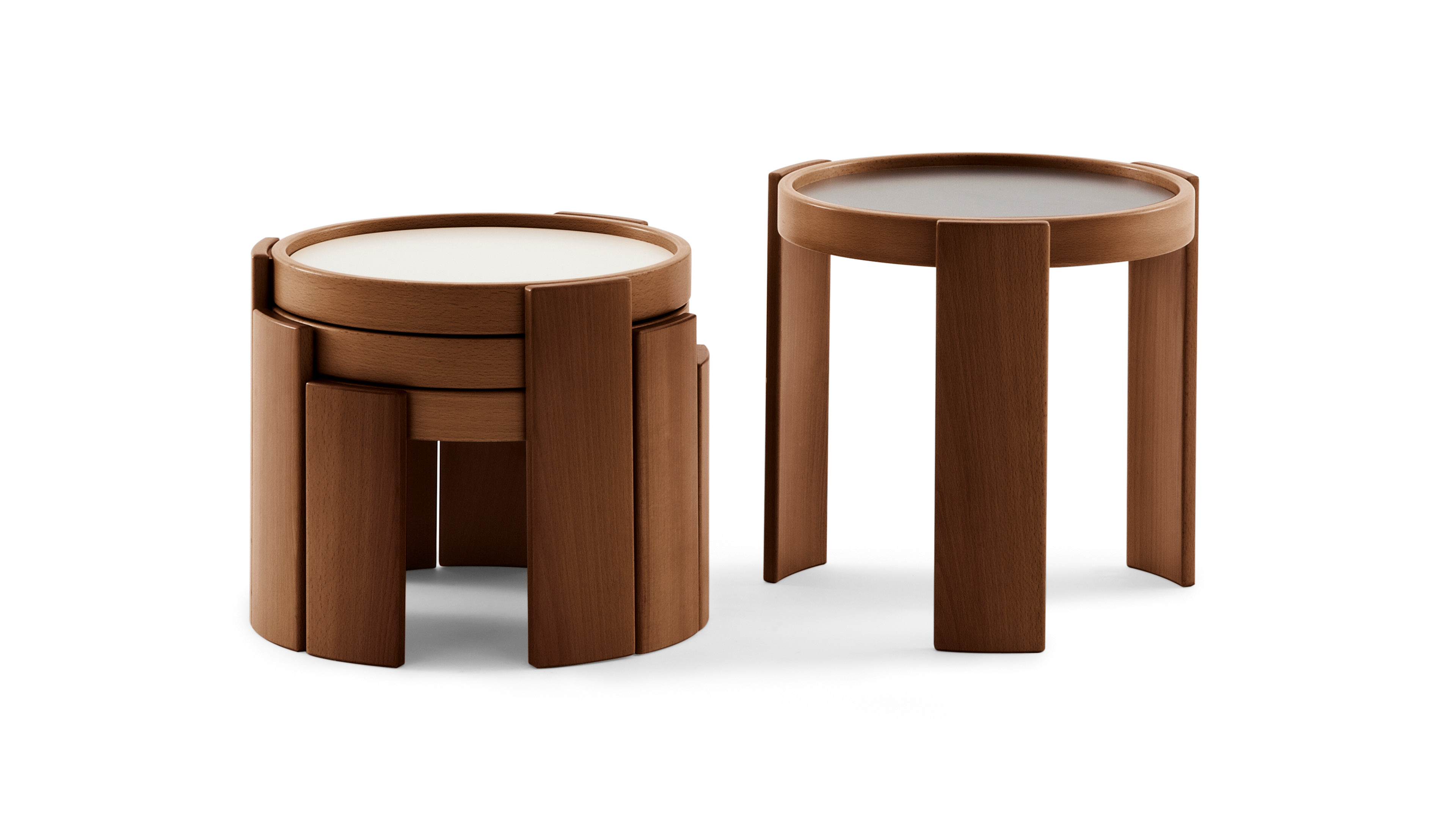 780/783 Round low table by Gianfranco Frattini