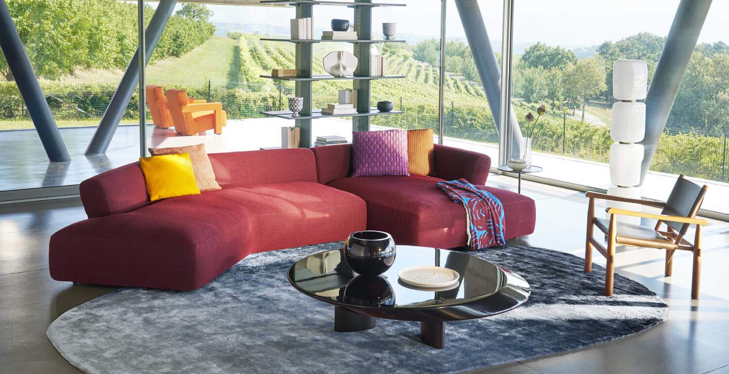 Accordo Low Table by Charlotte Perriand | Cassina