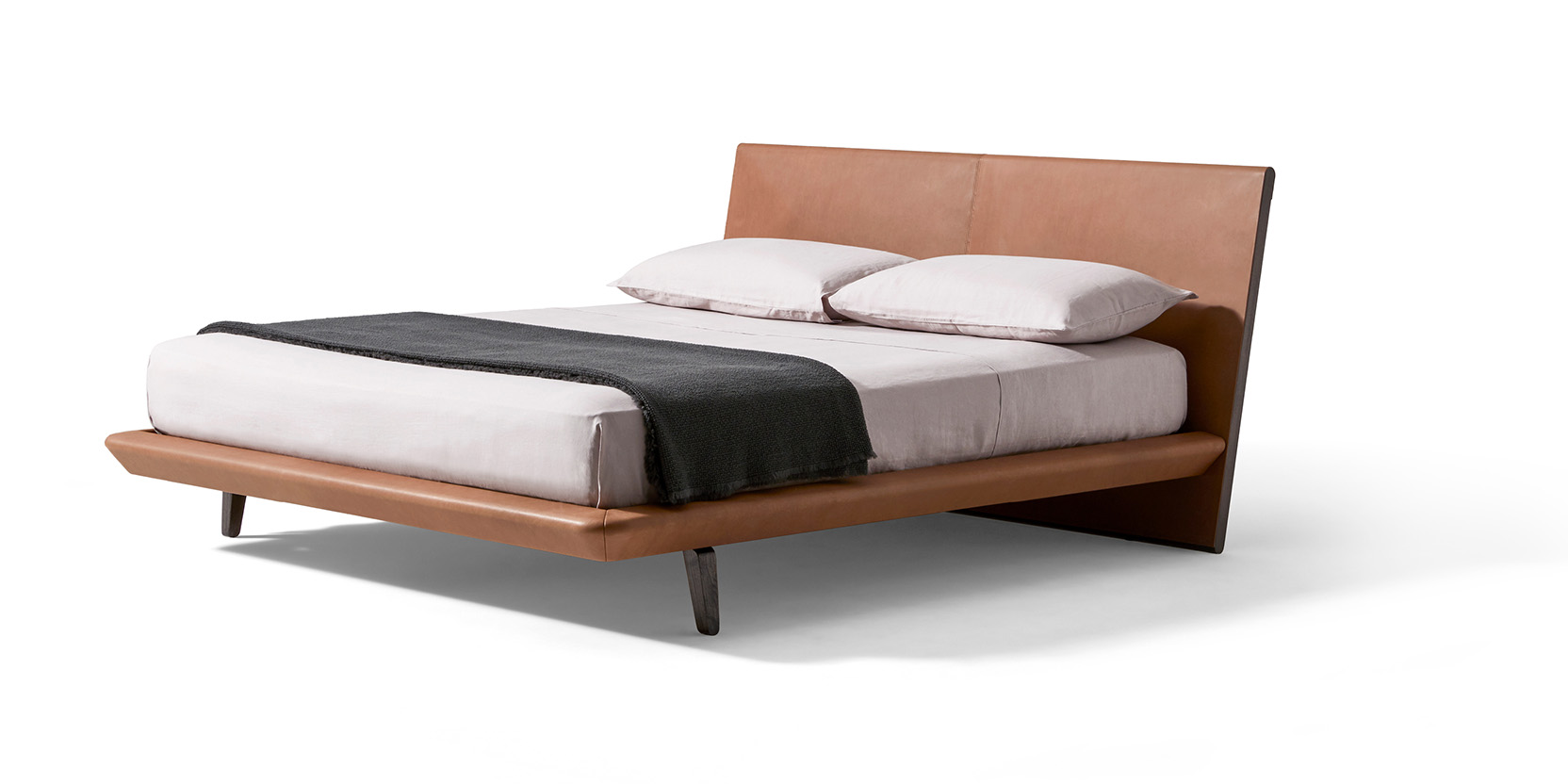 Acute bed by Rodolfo Dordoni Cassina