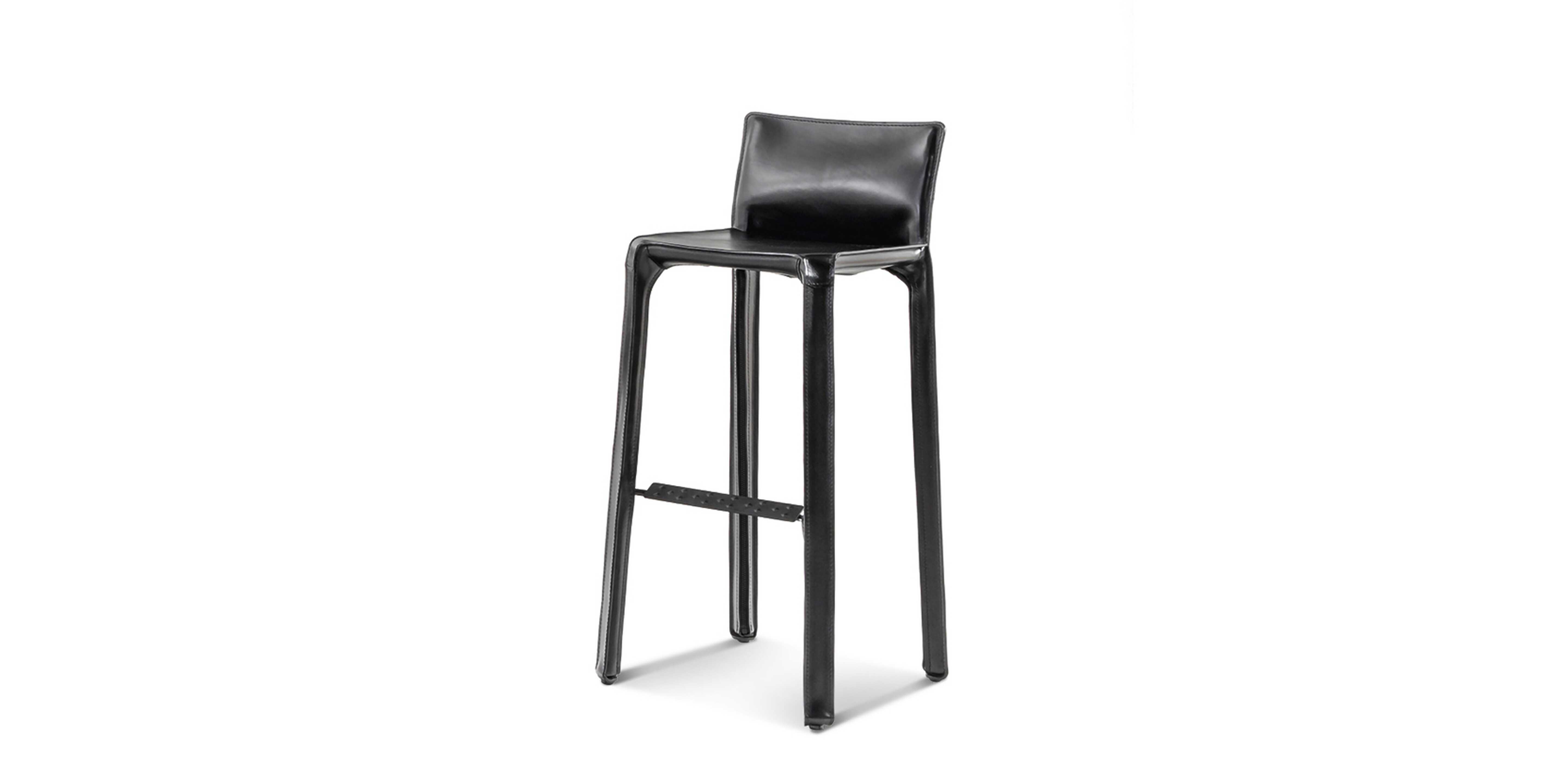 Cab 412 Chair by Mario Bellini | Cassina Cab 412 Chair by Mario Bellini | Cassina