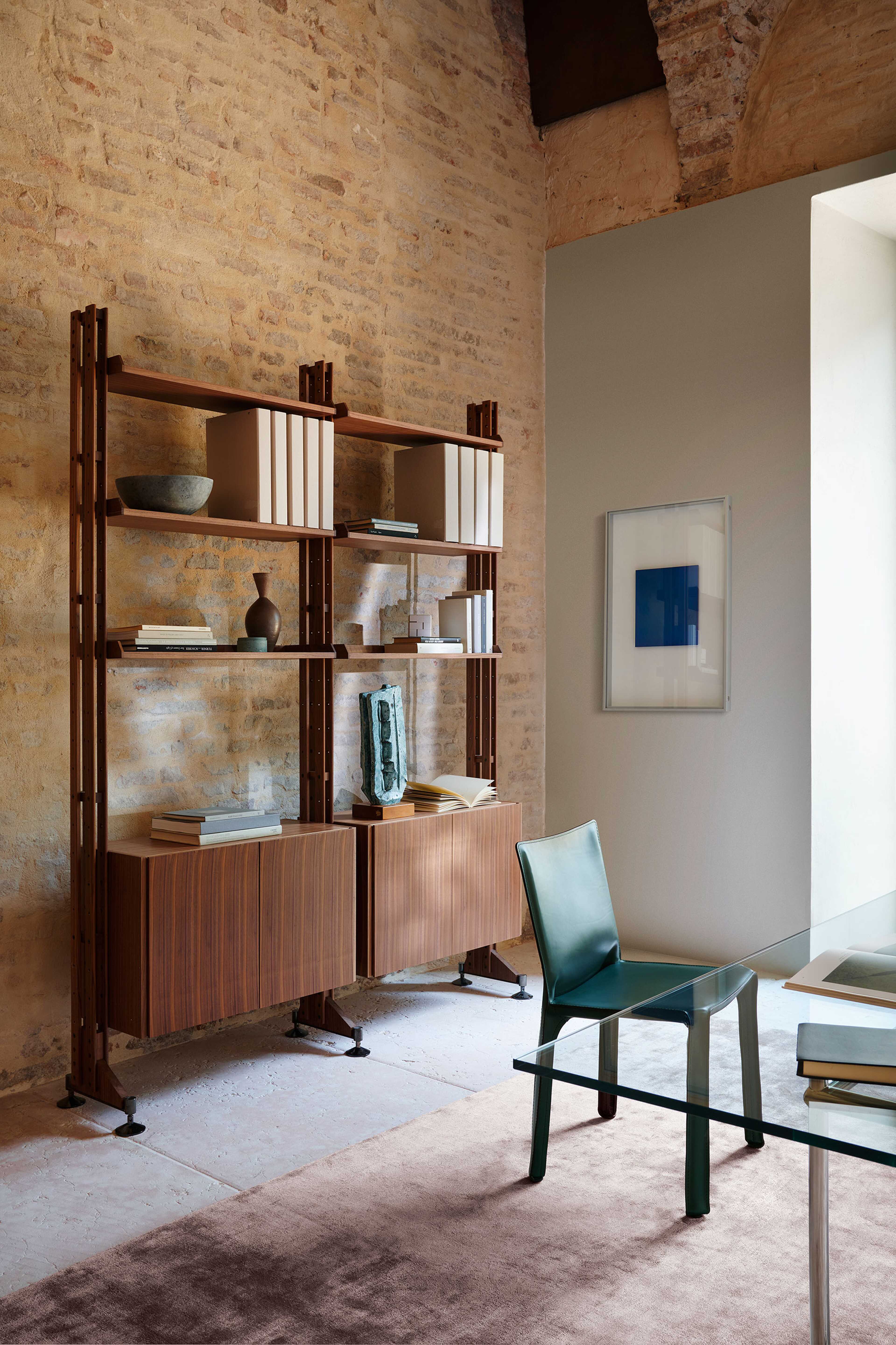 Cab 412 Chair by Mario Bellini | Cassina
