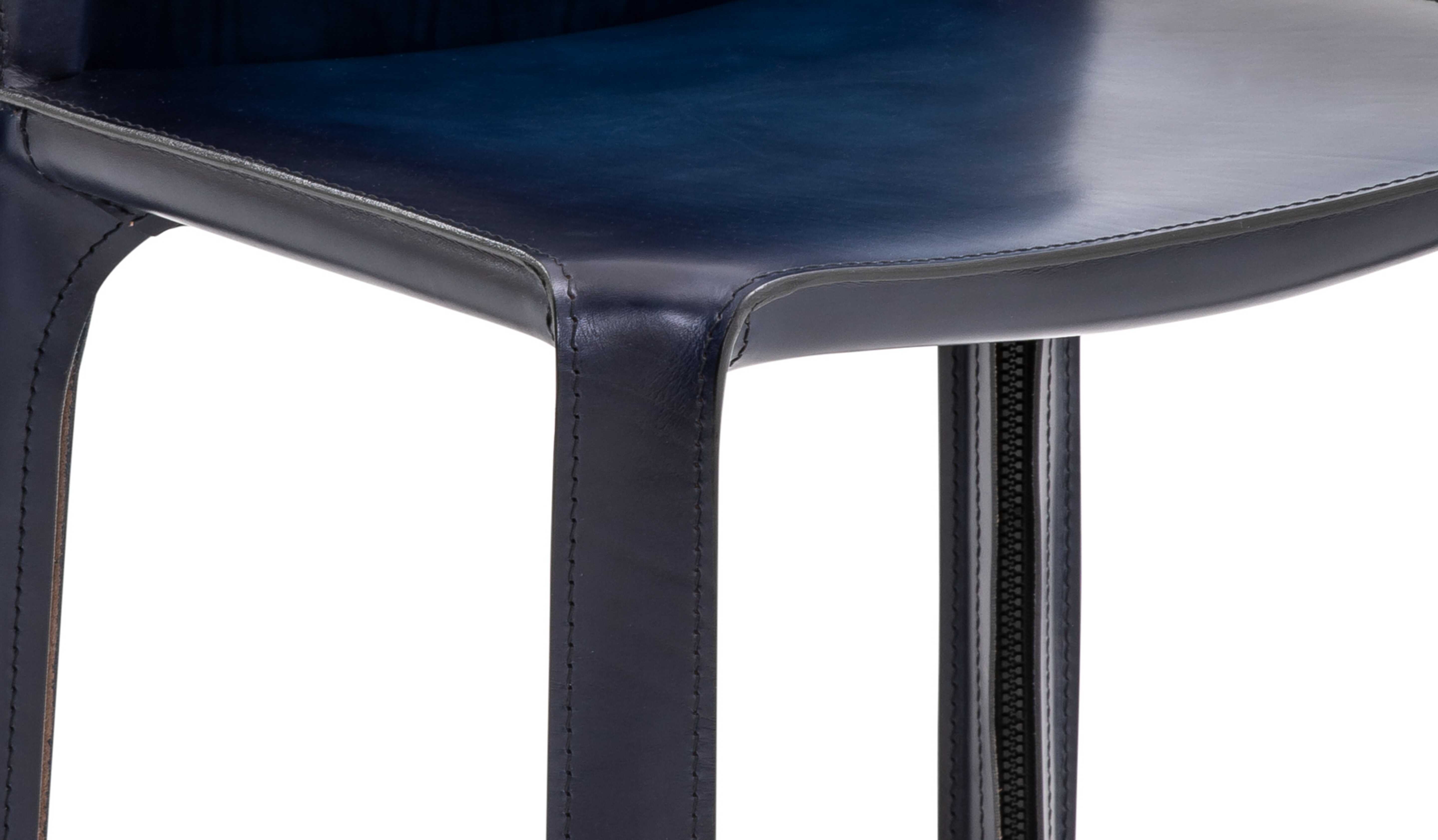 Cab 412 Chair by Mario Bellini | Cassina Cab 412 Chair by Mario Bellini | Cassina