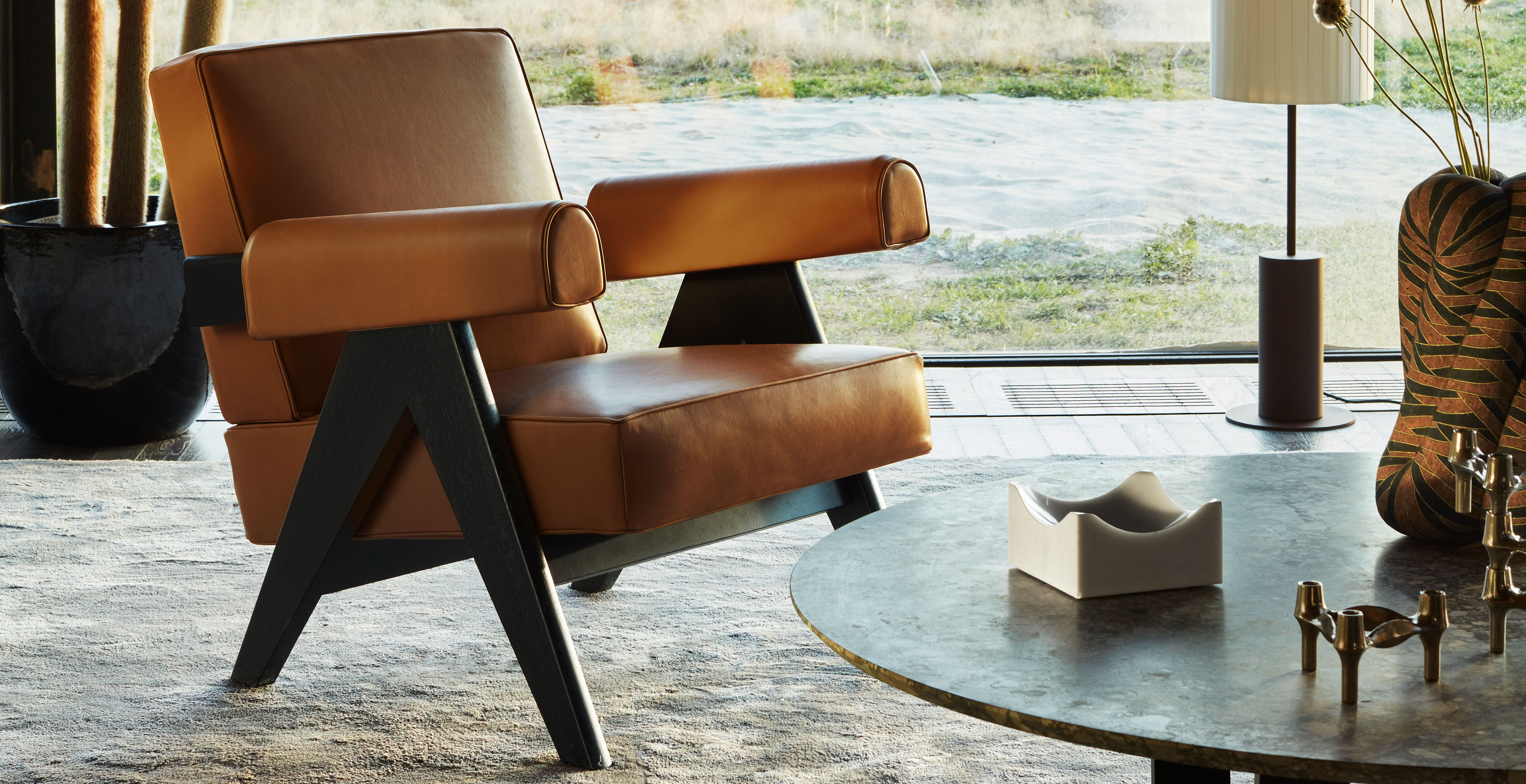 早割 リフト券 Capitol Complex Armchair by Hommage à Pierre Jeanneret | Cassina Others