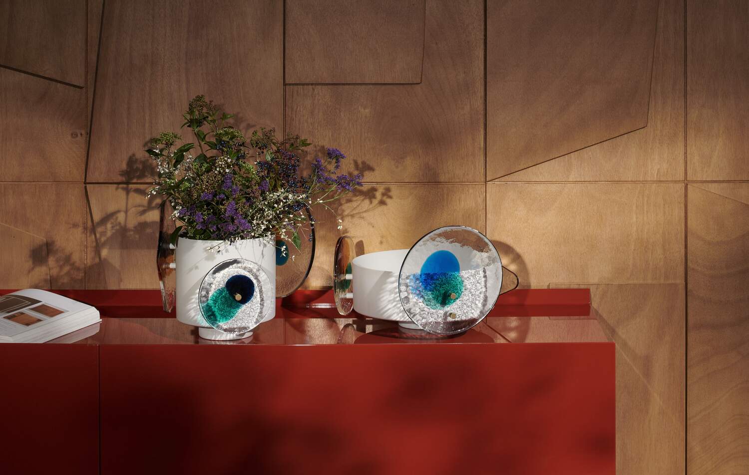 Colourdisc Vase by Bethan Laura Wood | Cassina