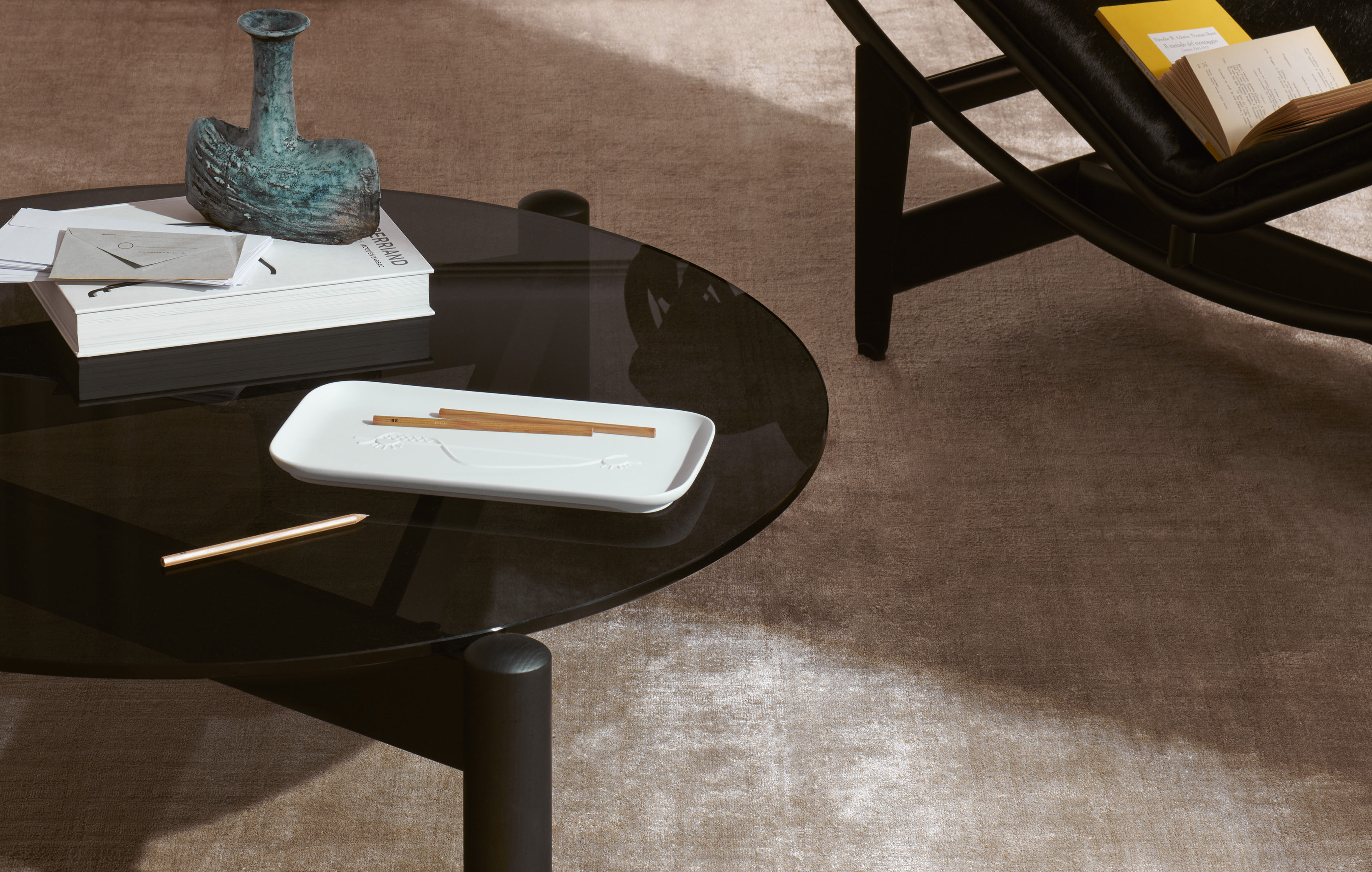 Collection Chandigarh Modern trays by Le Corbusier in