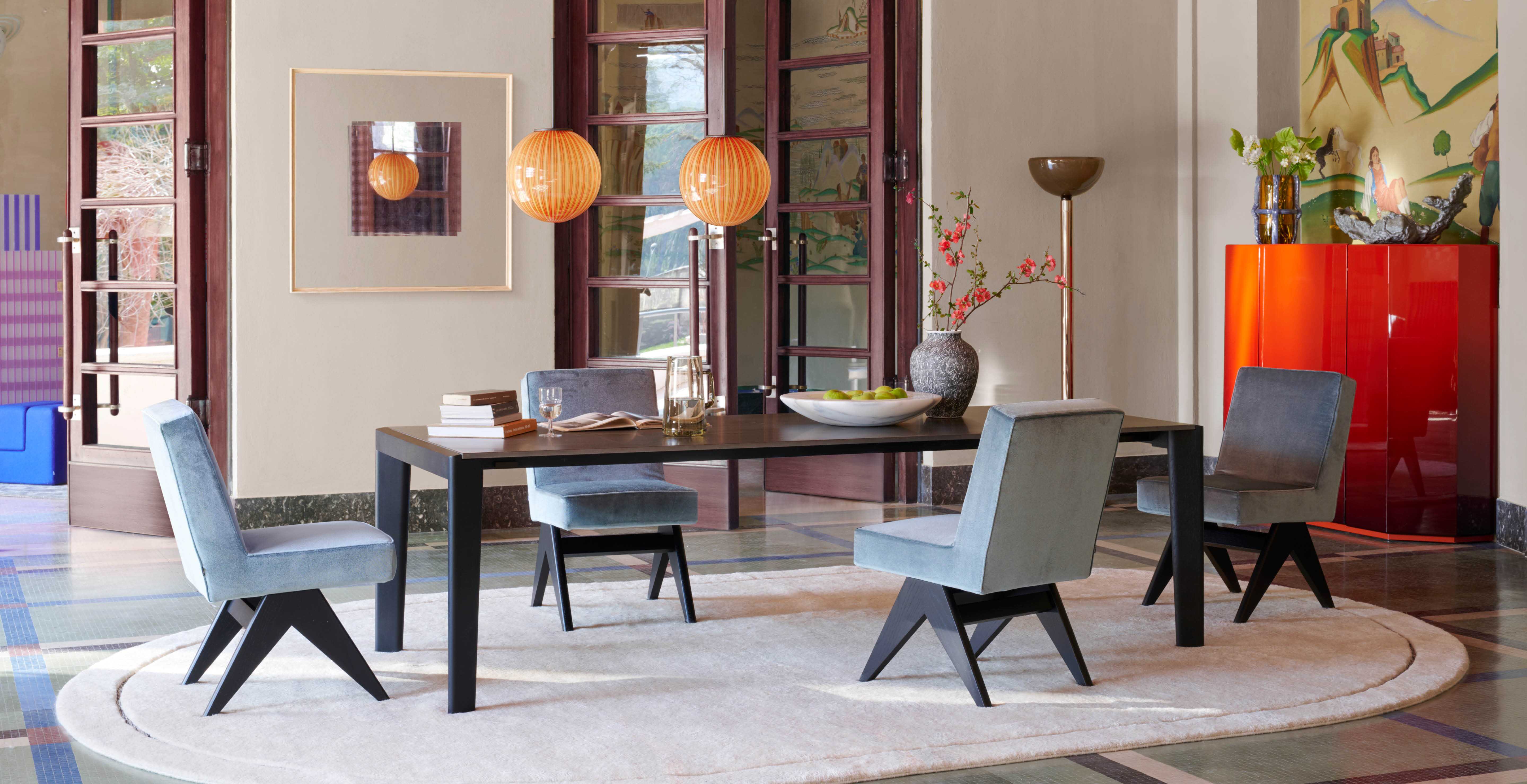Committee Chair small armchair | P. Jeanneret | Cassina