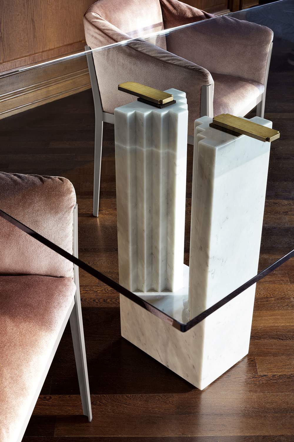 Delfi Table by Marcel Breuer | Cassina