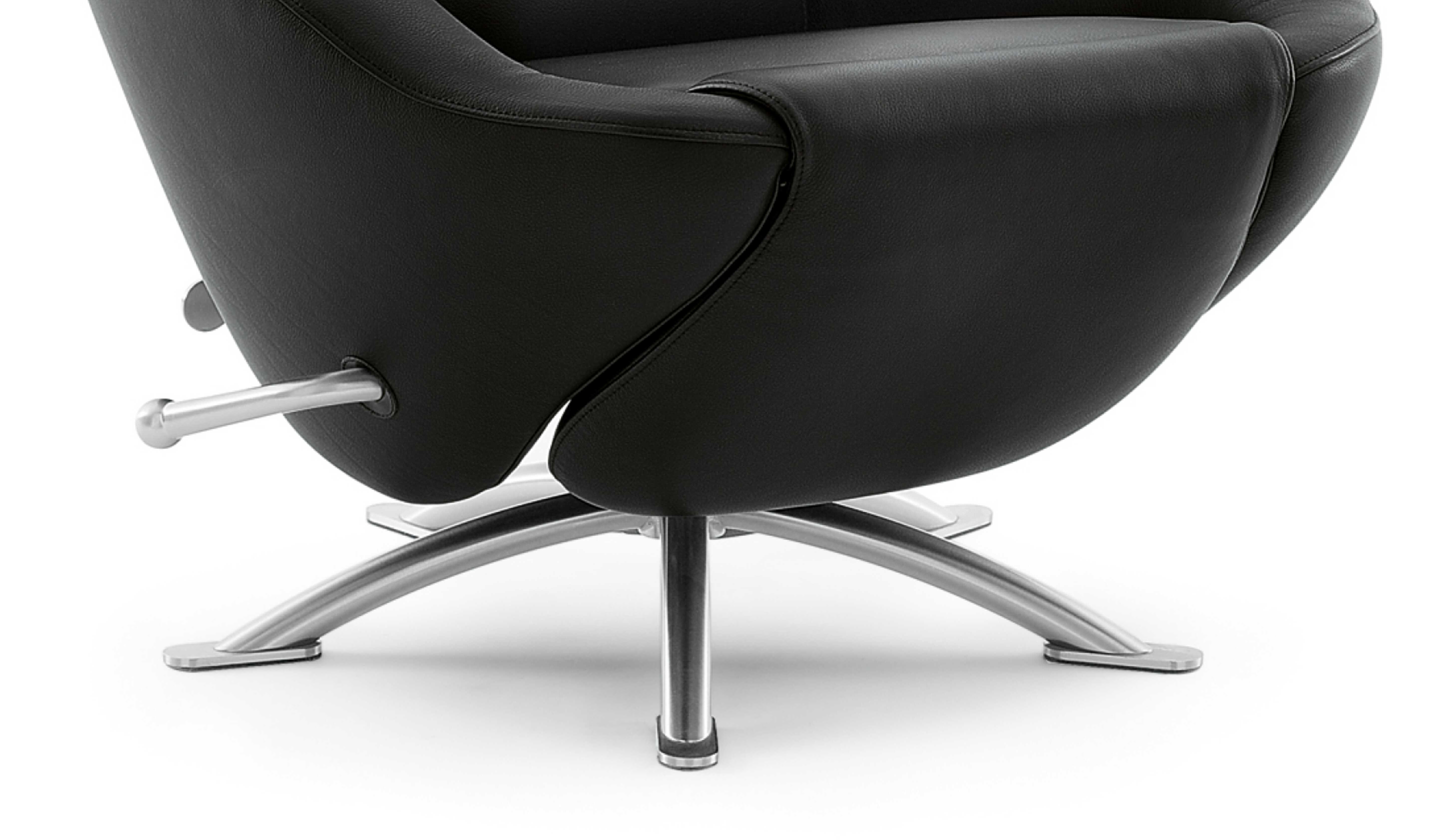 Dodo Armchair | Toshiyuki Kita | Cassina Dodo Armchair | Toshiyuki Kita | Cassina