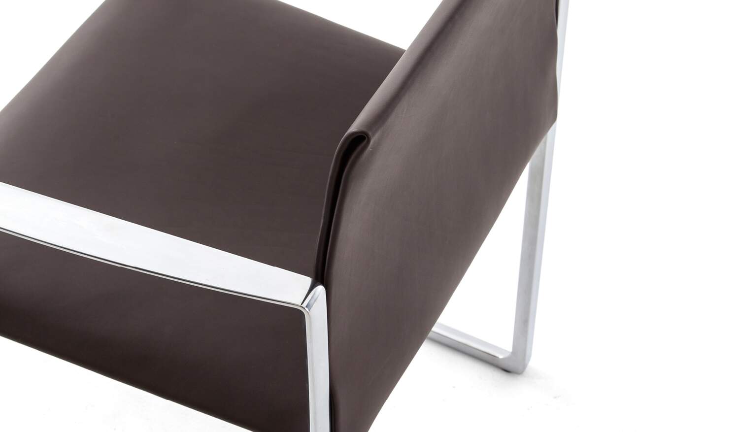 Eve chair, dual personalities | Piero Lissoni | Cassina