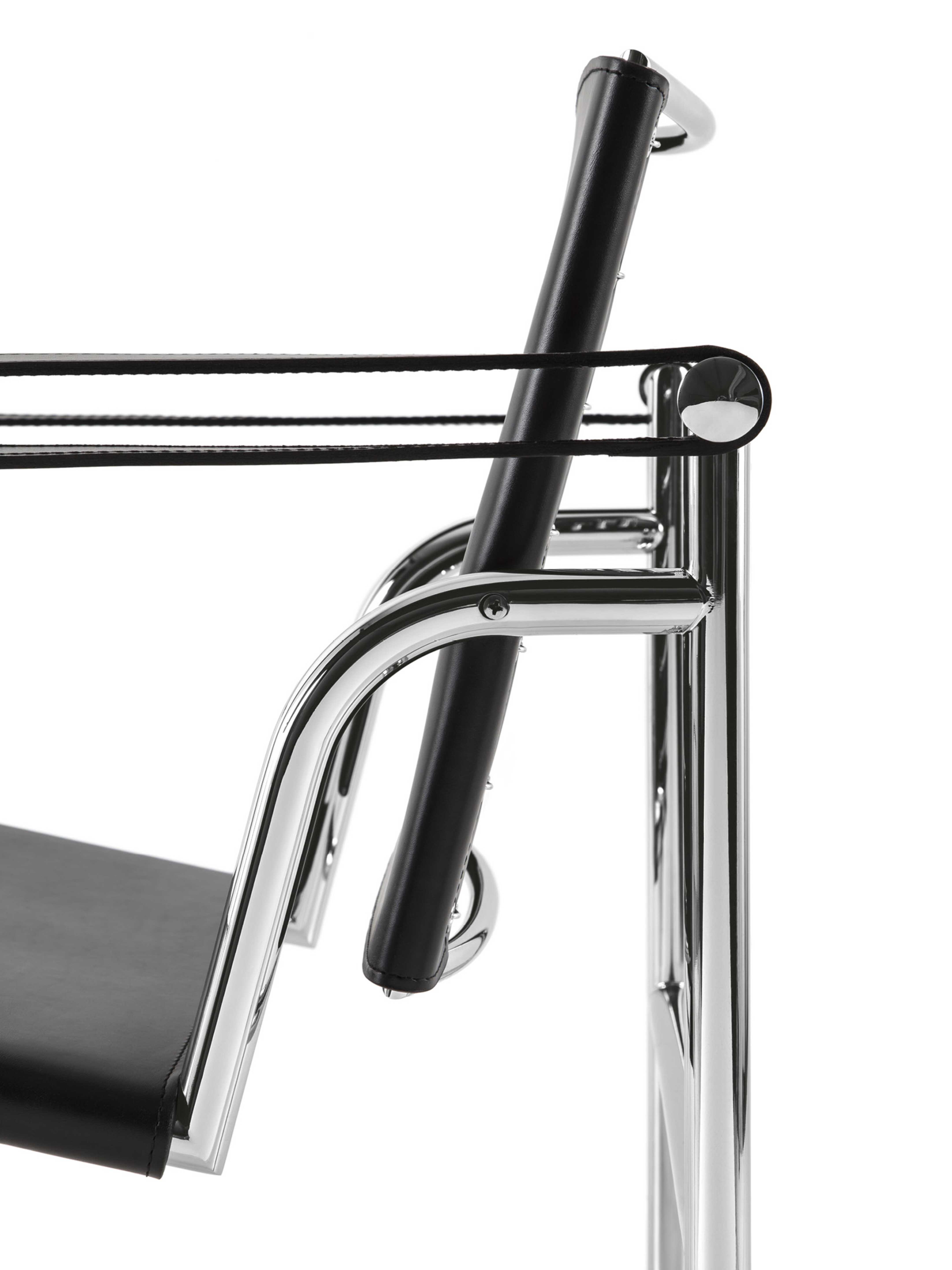 1 Fauteuil dossier basculant armchair | Le Corbusier, P