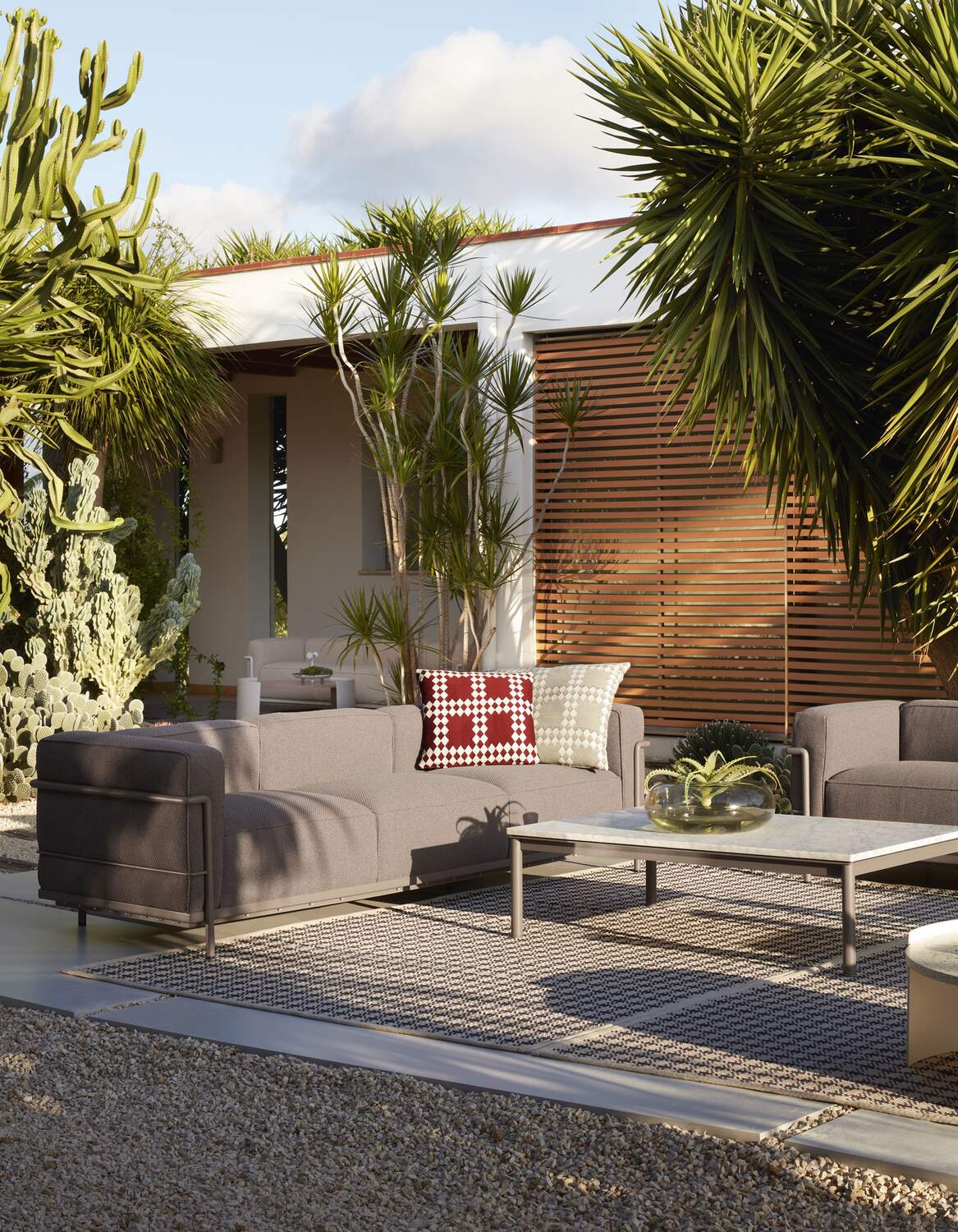 10 Table en tube basse, Outdoor table | Le Corbusier, P. Jeanneret