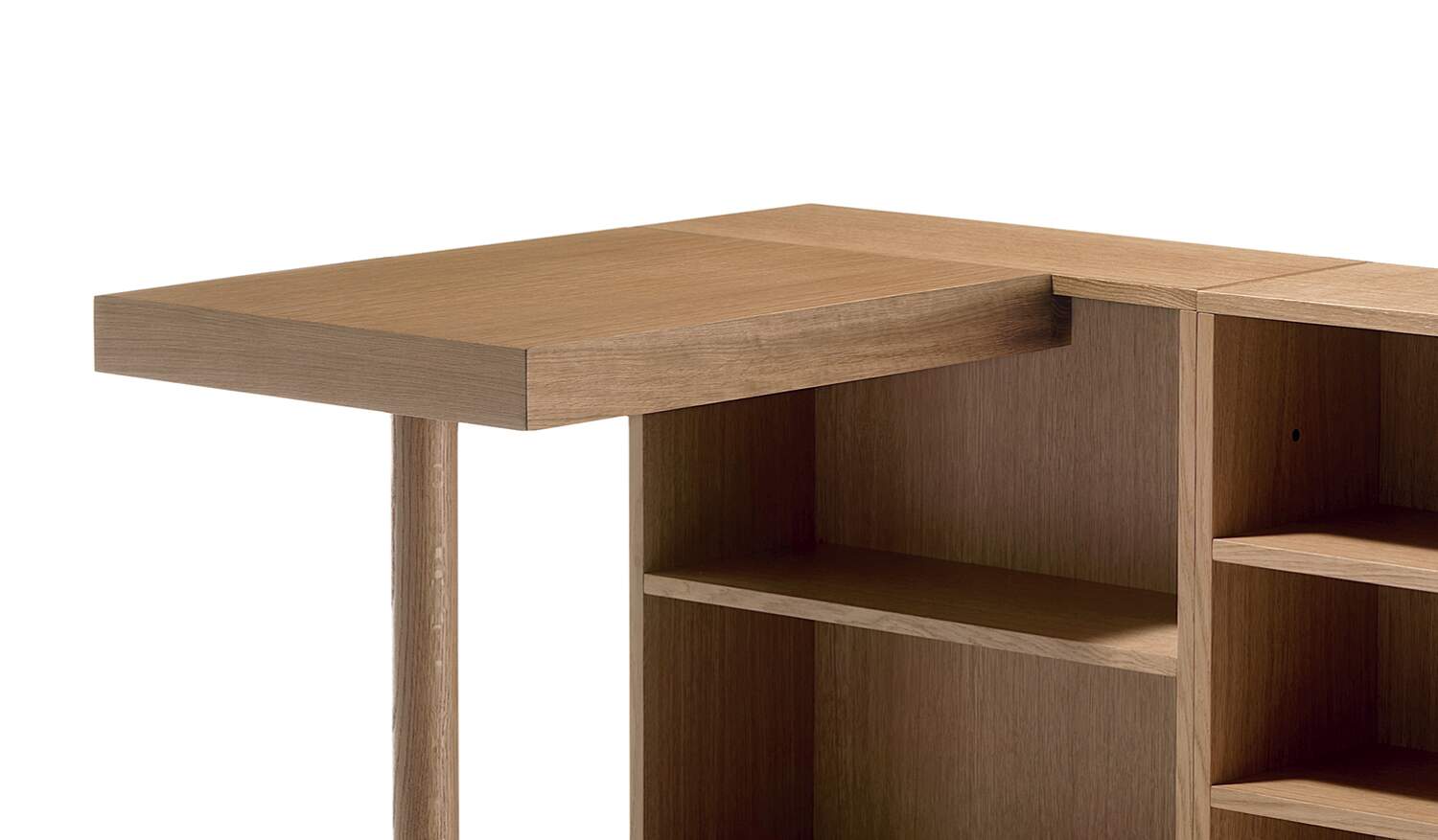 LC16 wood desk by Le Corbusier | Cassina