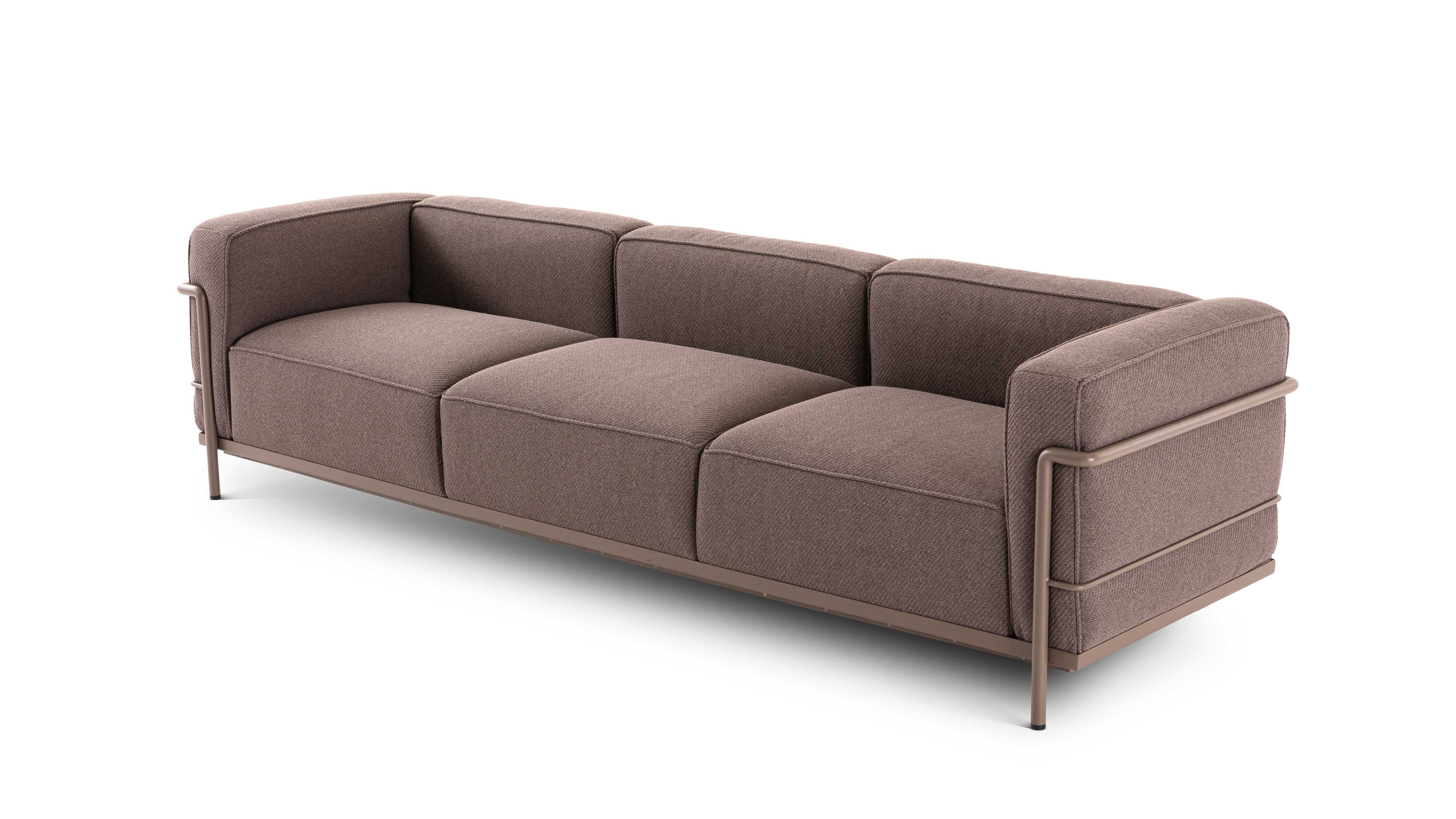 3 Fauteuil Grand Confort, grand modèle armchair | Outdoor | Cassina
