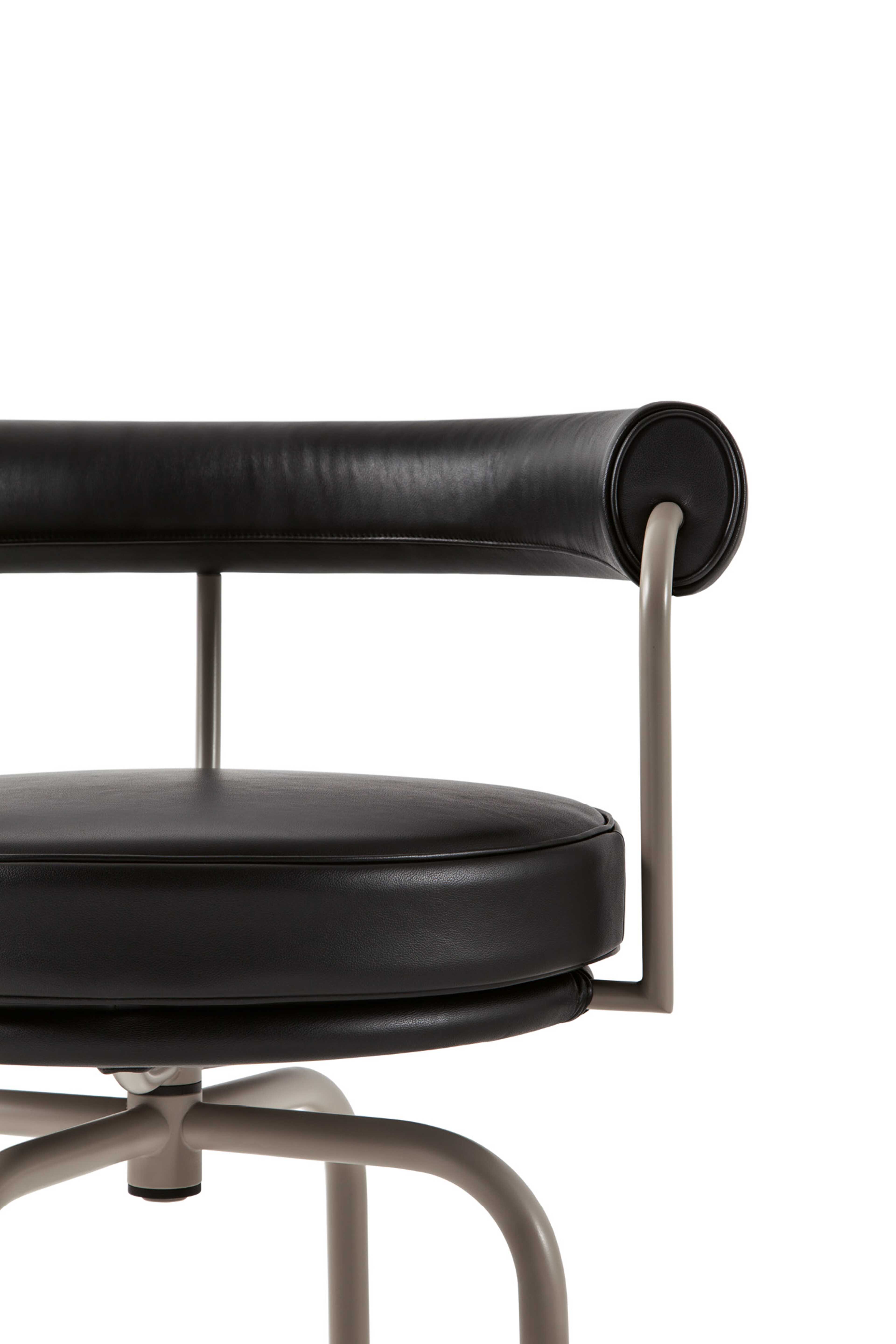 スポーツストア ル・コルビジェ LC7 そし ARMCHA SWIVEL Corbusier Le 椅子
