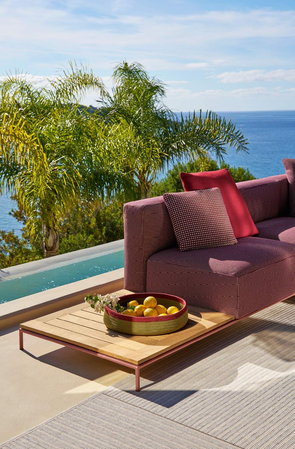 Mex-Hi Outdoor sofa | Piero Lissoni