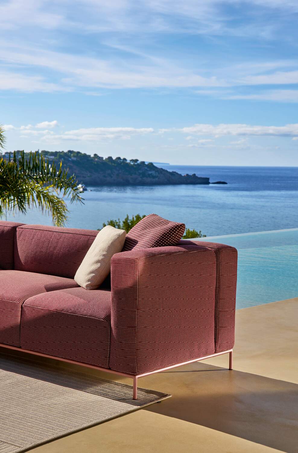 Mex-Hi Outdoor sofa | Piero Lissoni