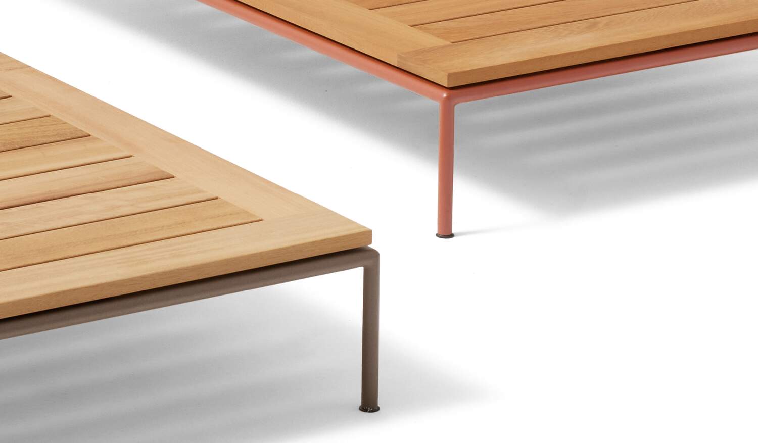 Mex-Hi Outdoor low table | Piero Lissoni