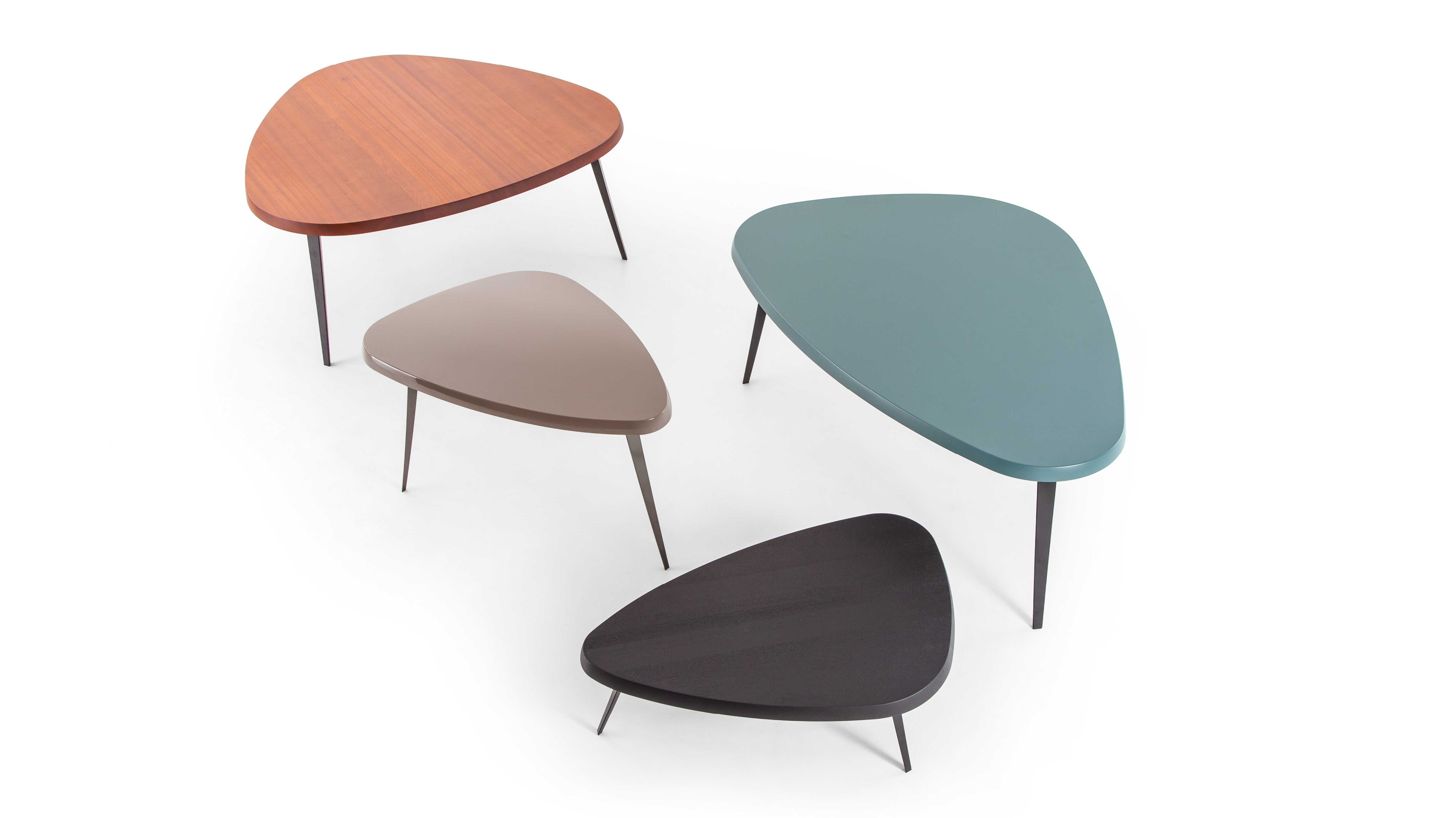 Mexique Table by Charlotte Perriand | Cassina Mexique Table by Charlotte Perriand | Cassina