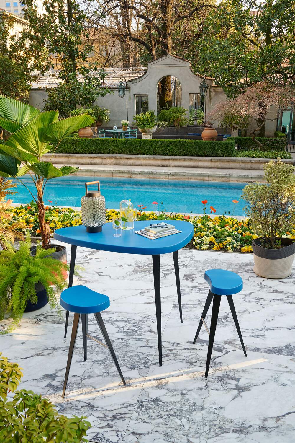 Mexique Outdoor Table | Charlotte Perriand