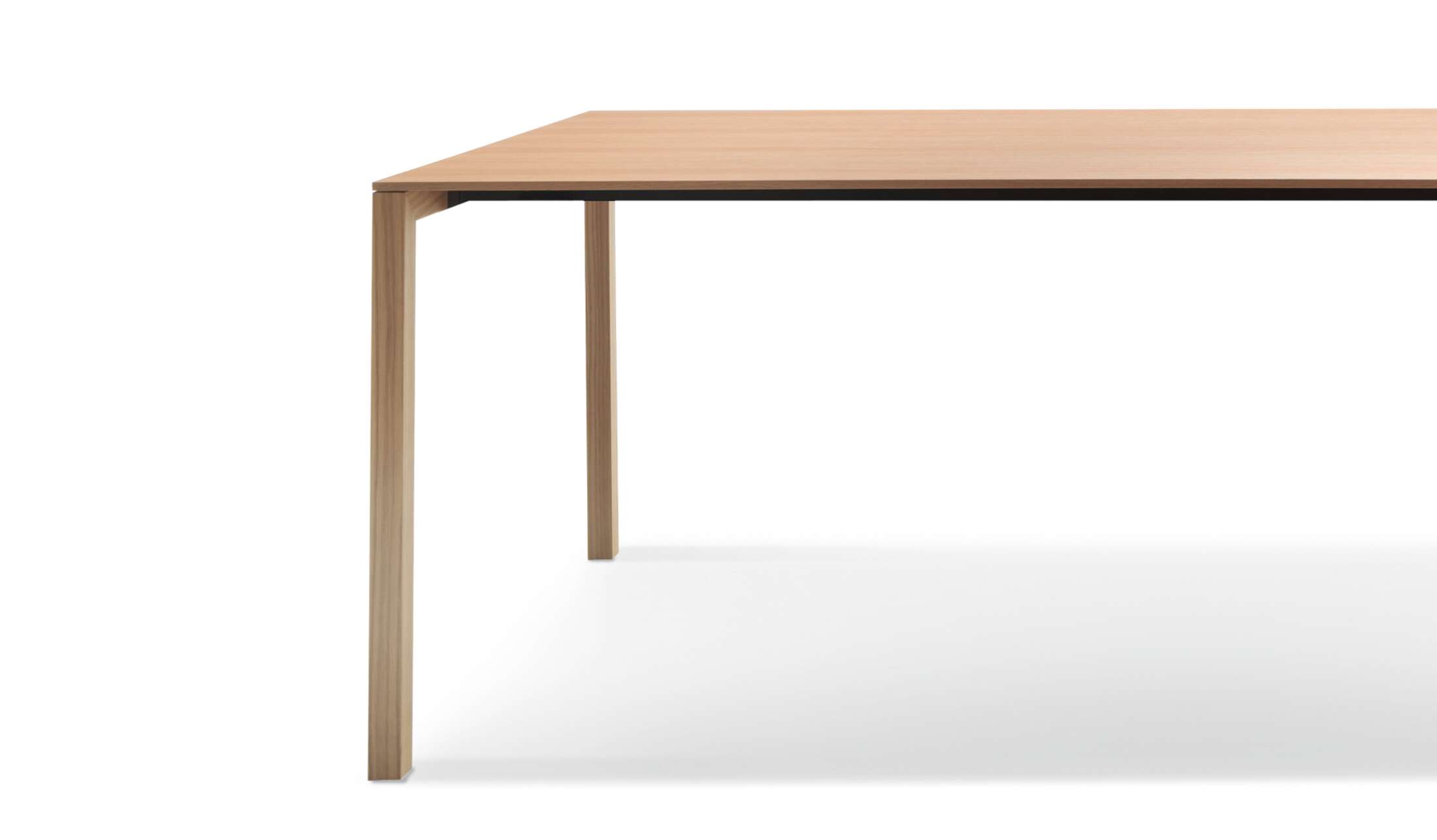 Naan Table by Piero Lissoni | Cassina