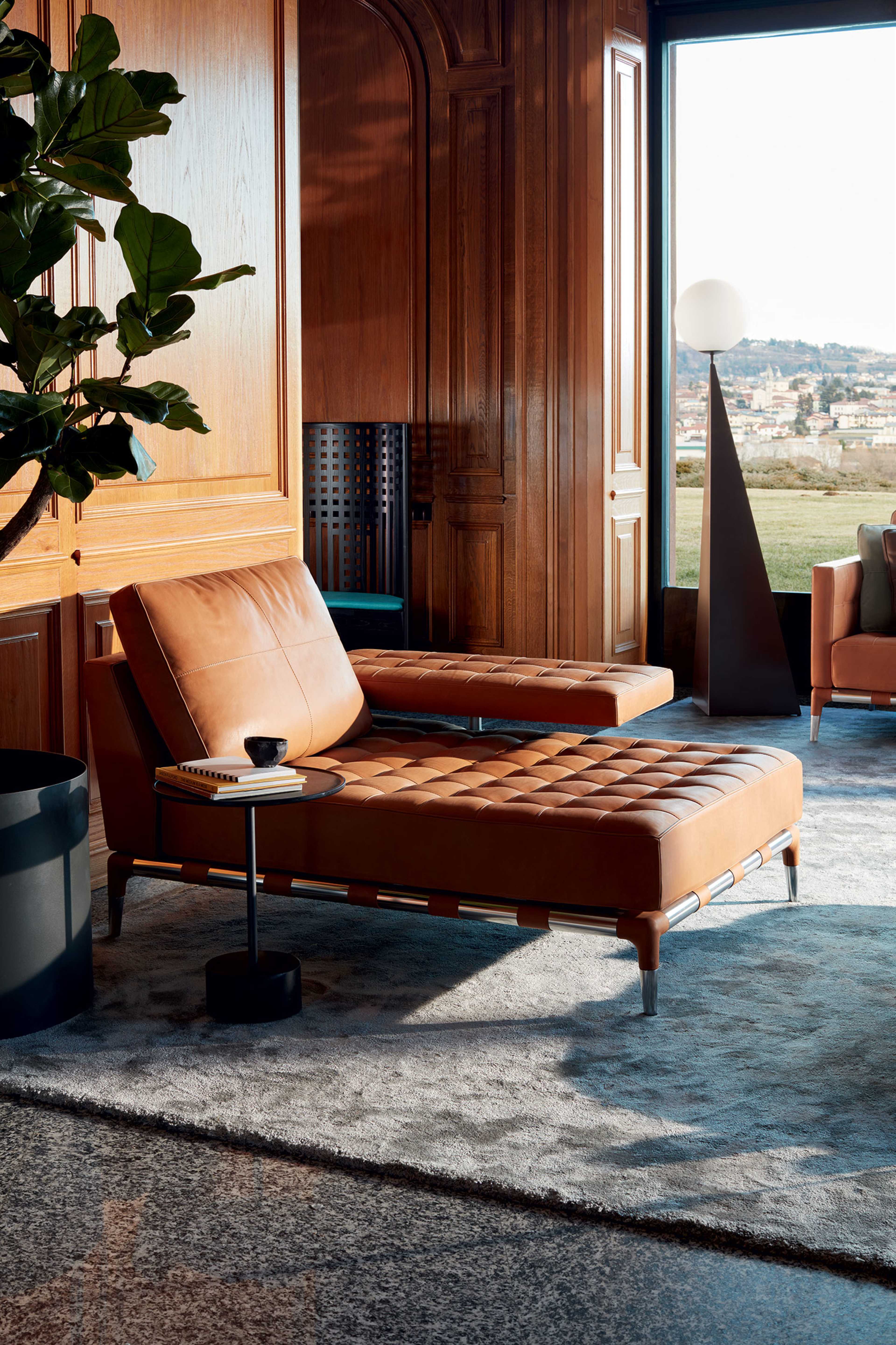 Cassina（カッシーナ）241-00 PRIVE オットマン プリヴェ