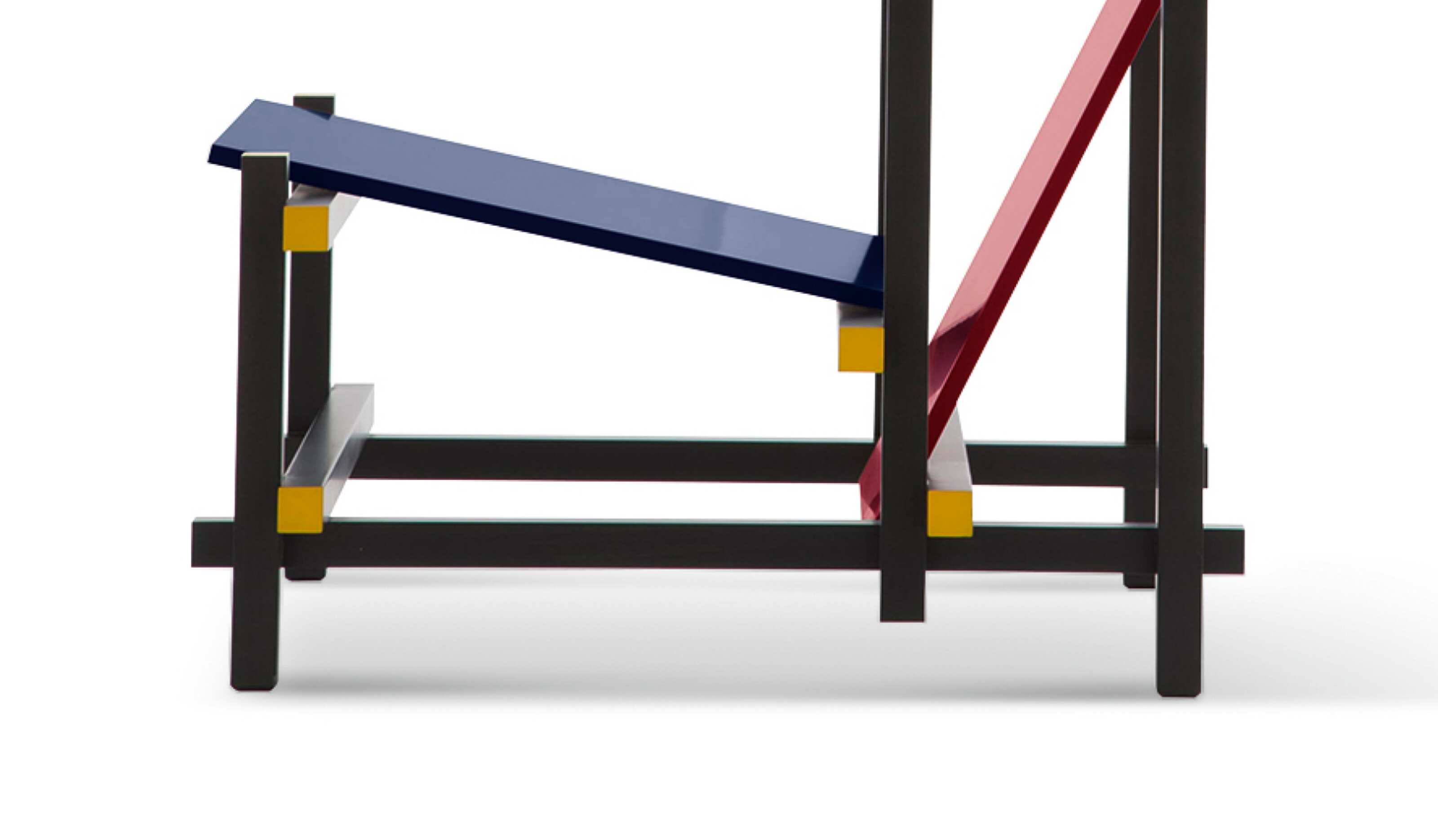 Red and Blue | Gerrit Thomas Rietveld Cassina
