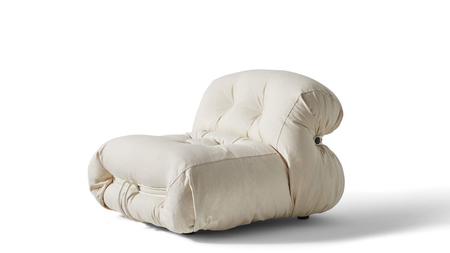 12 dettagli 944 soriana armchair