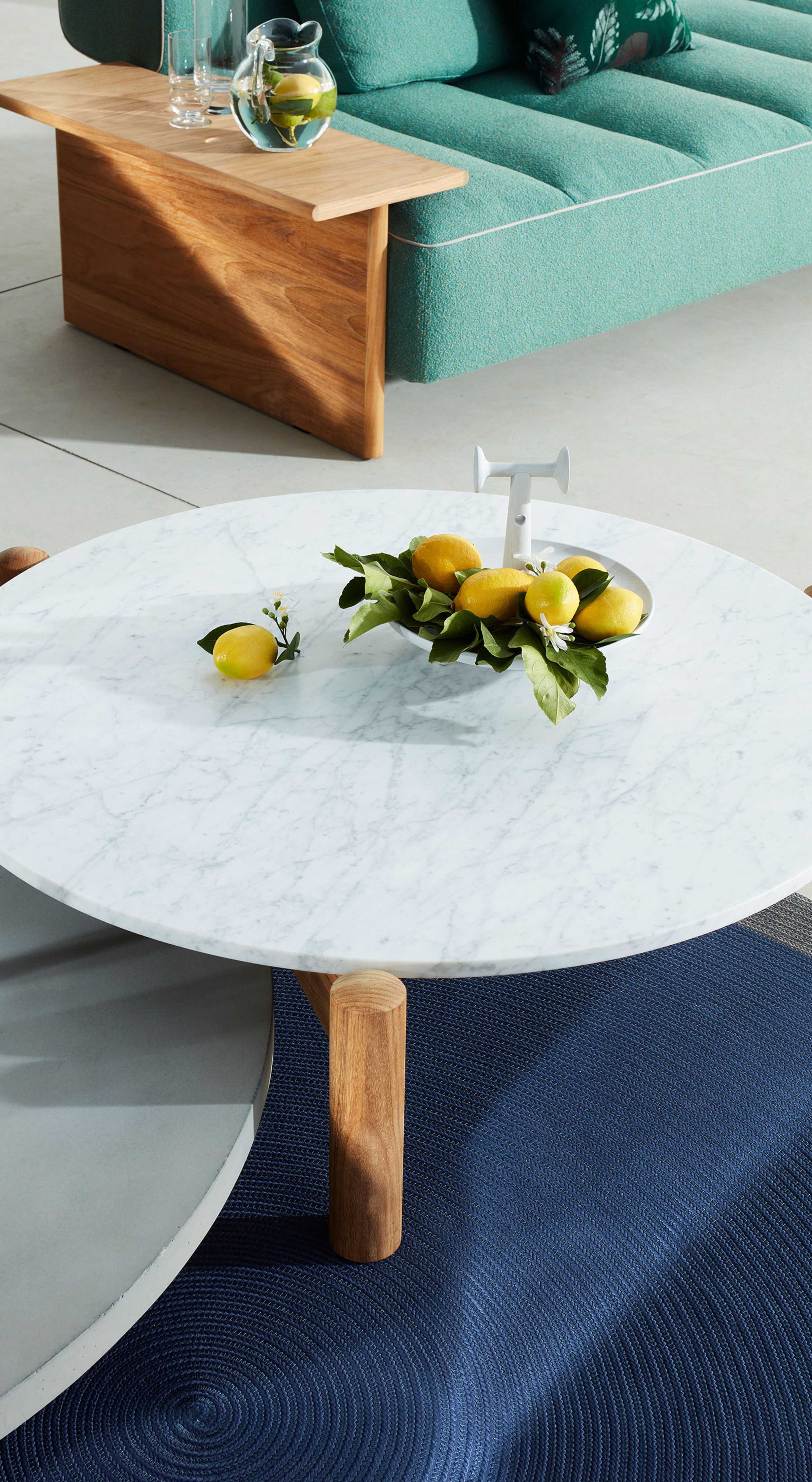 87499★ Cassina ペリアン センターテーブル 535 TABLE Table à plateau interchangeable - Outdoor by Charlotte