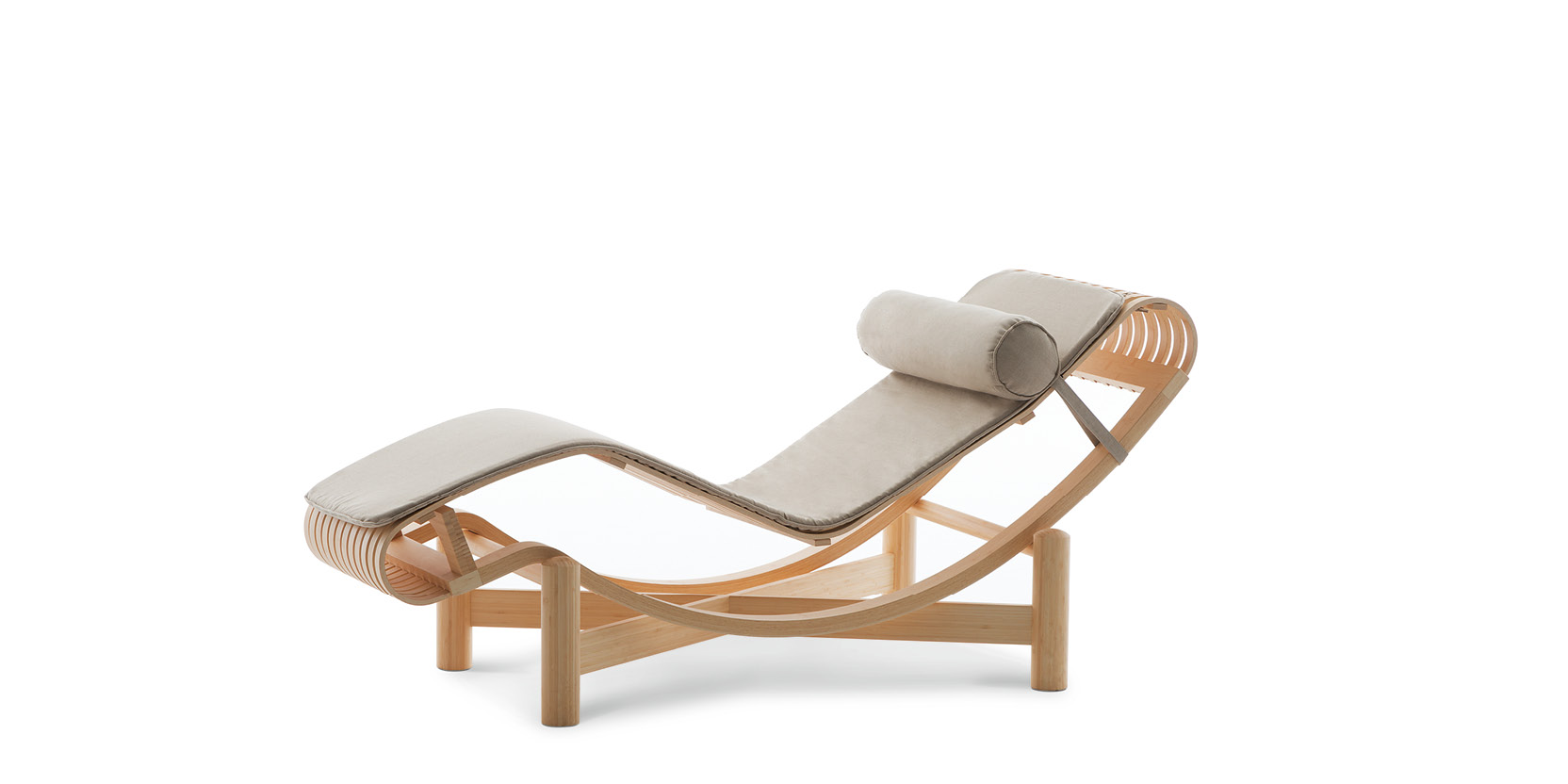 Tokyo chaise longue by Charlotte Perriand