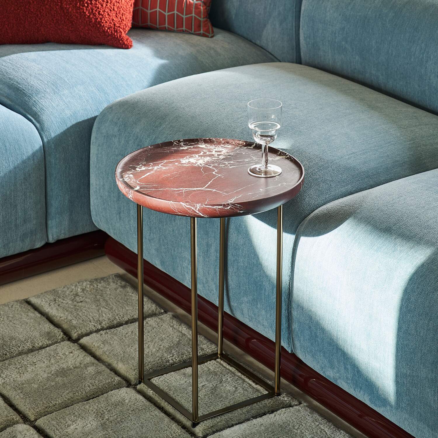 Torei: low coffee table - Design Luca Nichetto