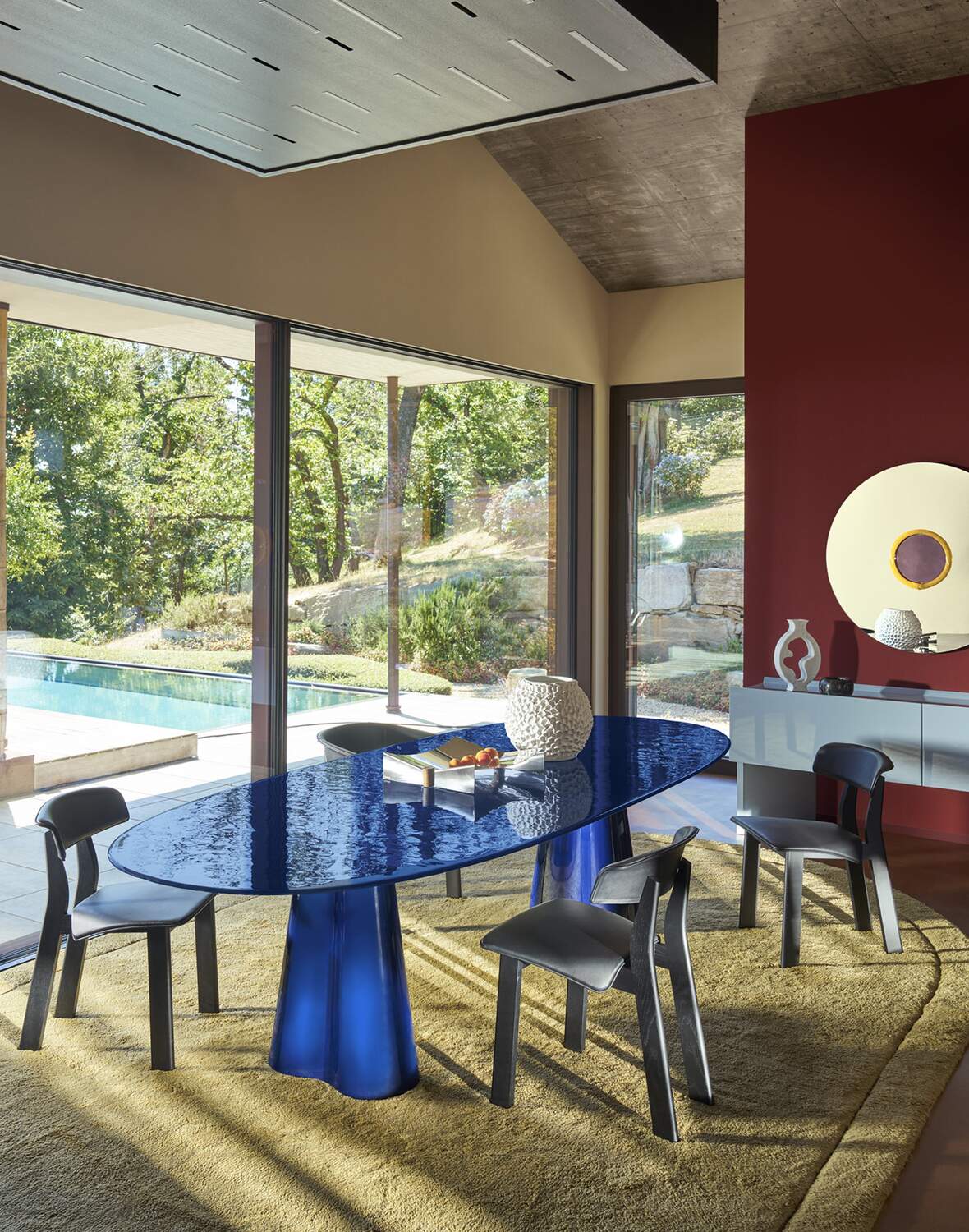 Treflo Oval Table - Designed by Ronan Bouroullec - Cassina