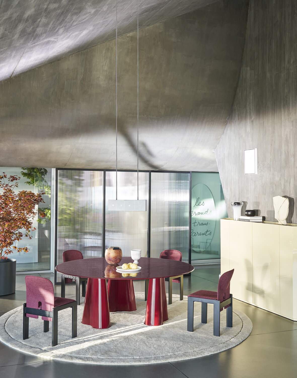 Treflo Round Table - Designed by Ronan Bouroullec - Cassina