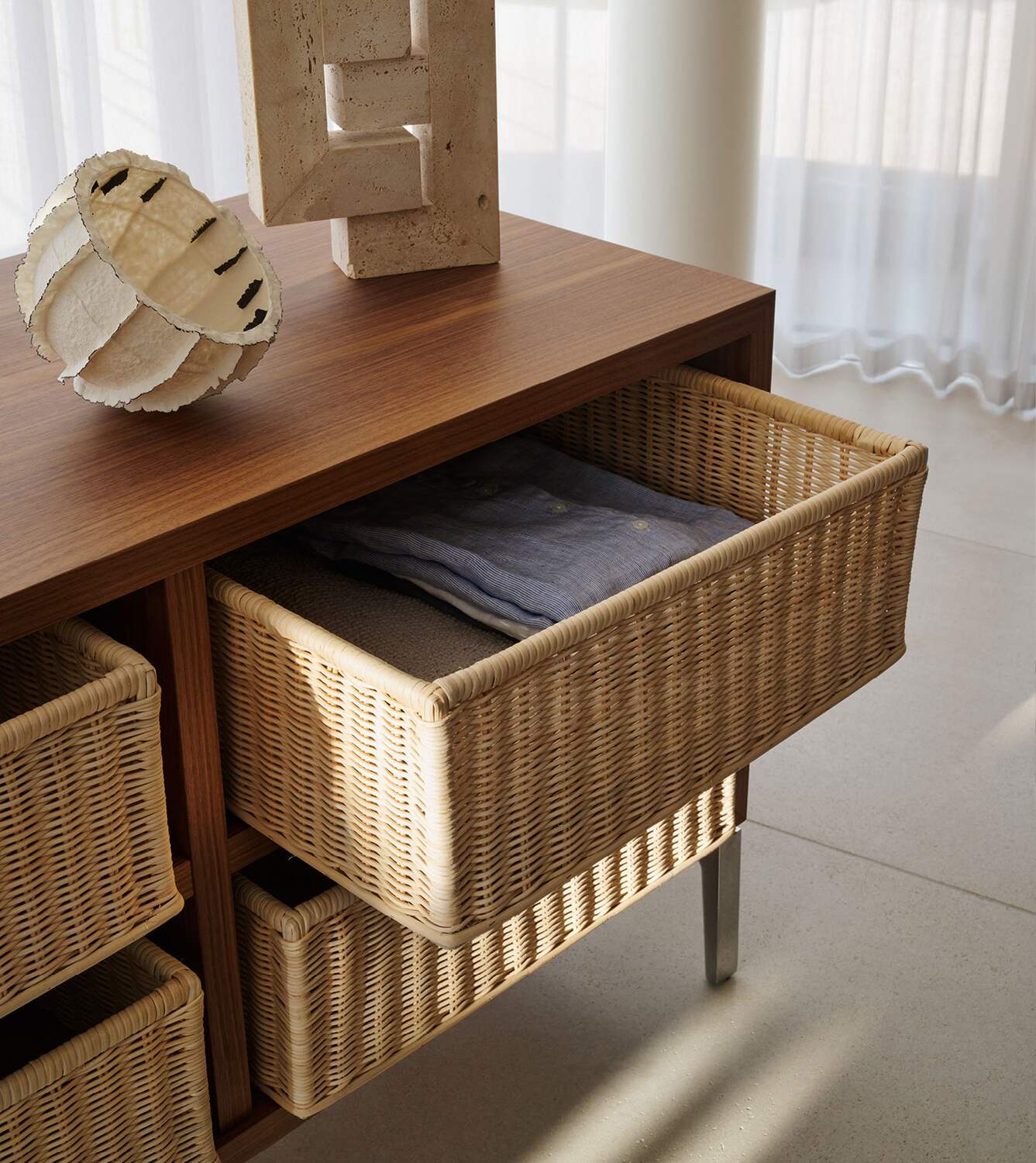 置物 Cassina Volage EX-S Drawers by Philippe Starck | Cassina