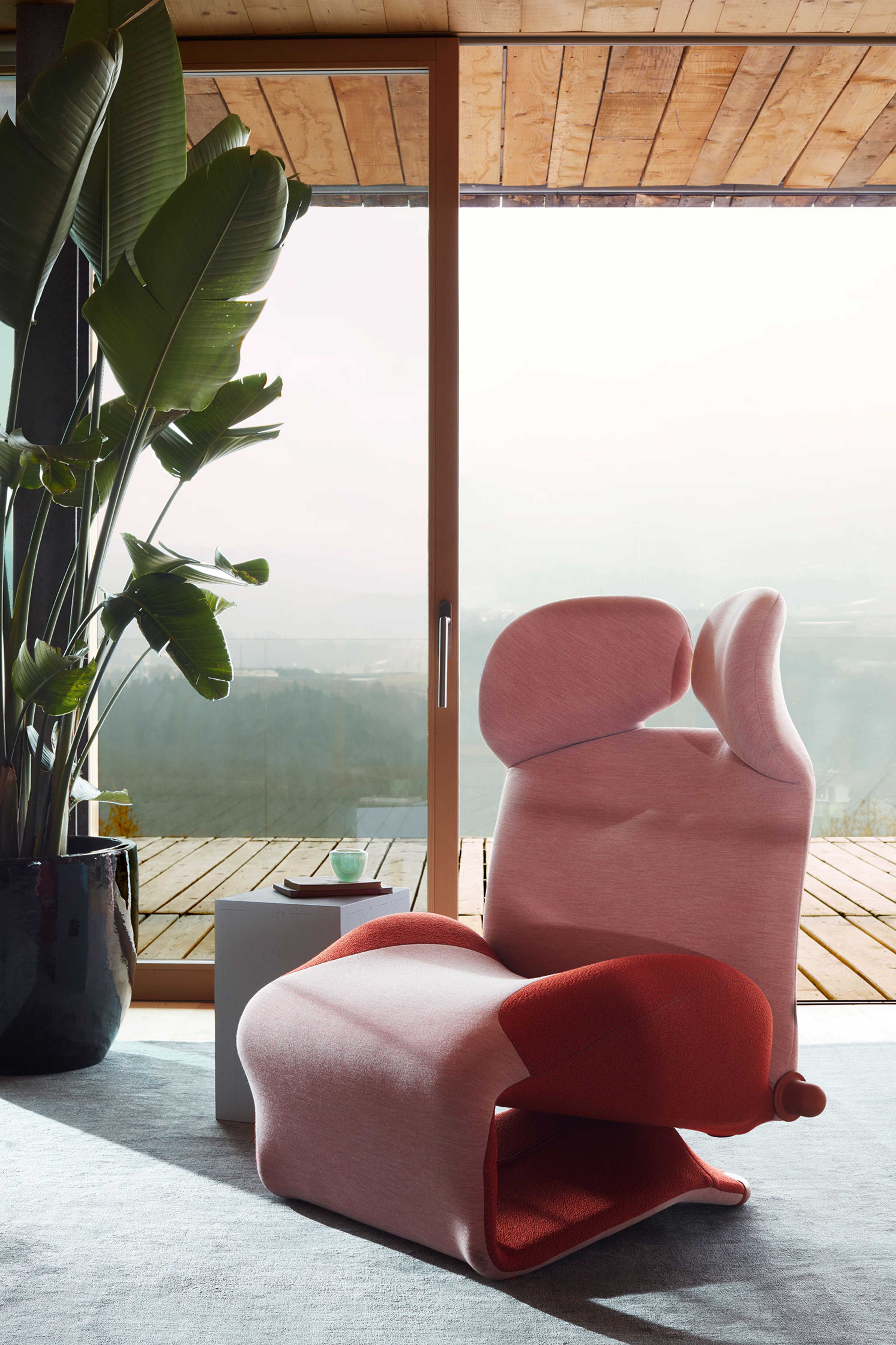 Wink Armchair by Toshiyuki Kita Cassina